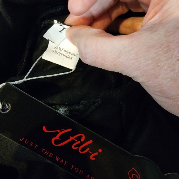 NWT Skater skirt - Picture 2 of 4